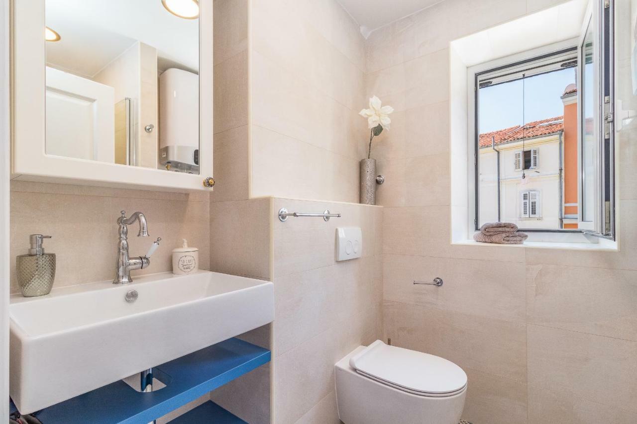 Deluxe Apartment Vera Rovinj Bagian luar foto